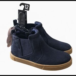 Navy Blue Slip-On Sneakers with Tan Sole